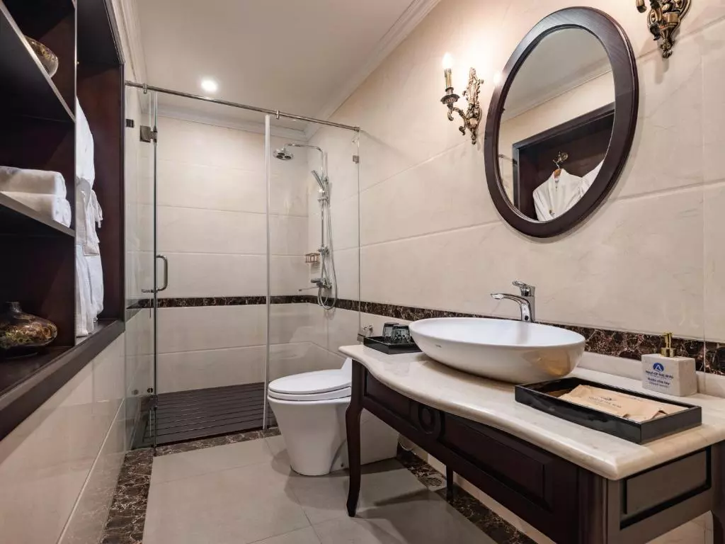 AQUA OF THE SEAS CRUISE or similar